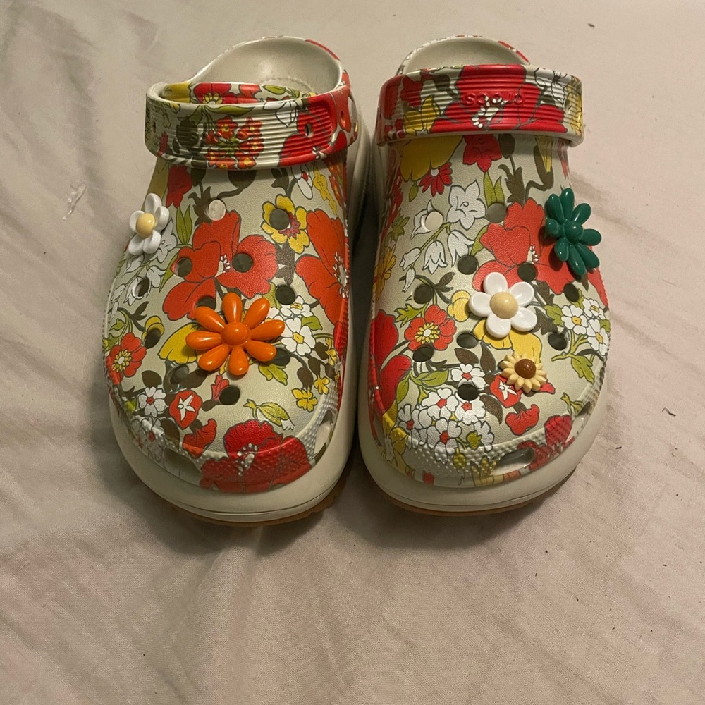 Brand New Mega Crush Retro Floral Clog